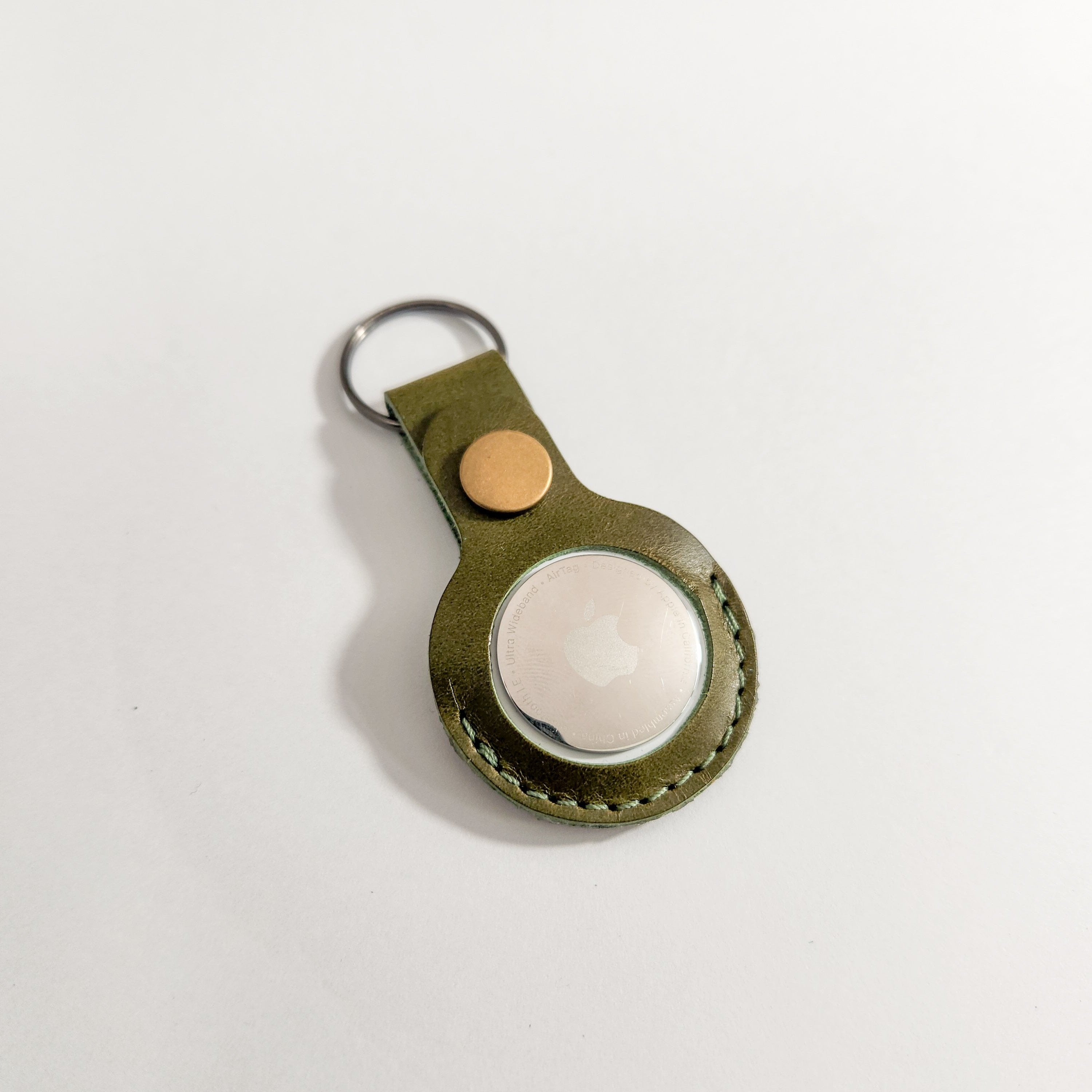 Leather AirTag Holder – Full Grain Minimal AirTag Keychain | Made Leather AirTag Holder – Full Grain Minimal AirTag Keychain | Made